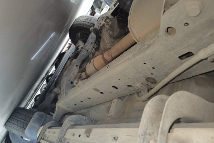 Used Toyota Prado 2016 2.7L Automatic Standard Edition Right Side Sill