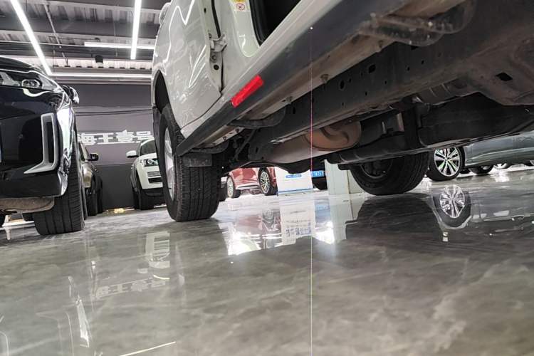 Used Toyota Prado 2016 2.7L Automatic Standard Edition Right Side Sill