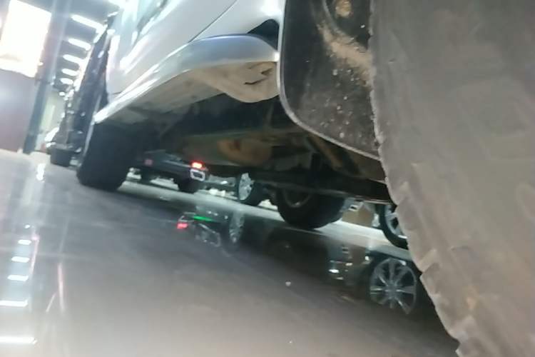 Used Toyota Prado 2016 2.7L Automatic Standard Edition Right Side Sill
