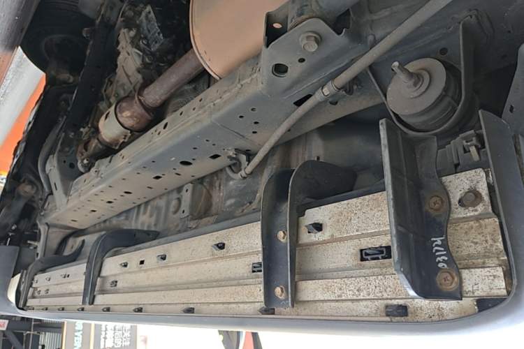 Used Toyota Prado 2016 2.7L Automatic Standard Edition Right Side Sill