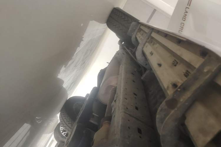 Used Toyota Prado 2016 2.7L Automatic Standard Edition Right Side Sill