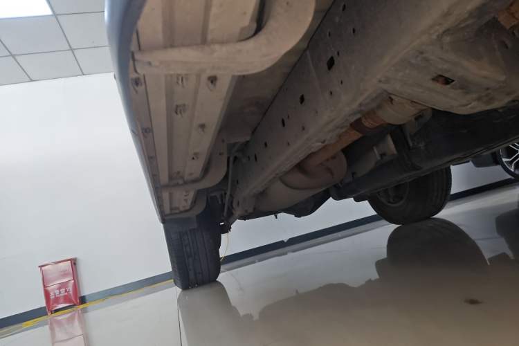 Used Toyota Prado 2016 2.7L Automatic Standard Edition Right Side Sill