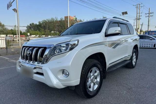 Ojetý Toyota Prado 2016 2.7L Automatic Luxury Edition