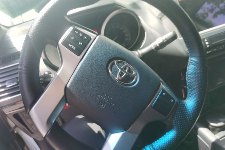 Used Toyota Prado 2016 2.7L Automatic Standard Edition Steering Wheel