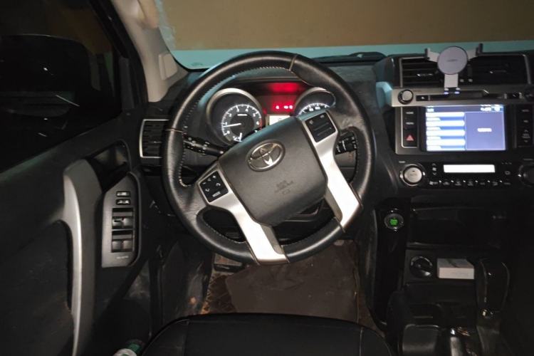 Used Toyota Prado 2016 2.7L Automatic Standard Edition Steering Wheel