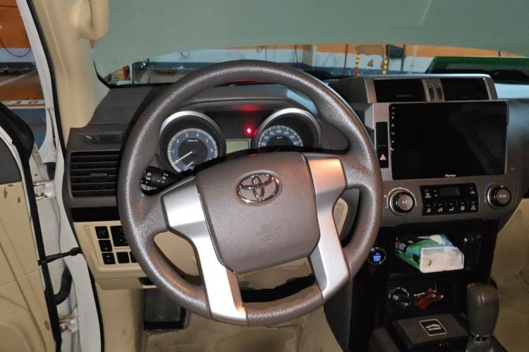 Used Toyota Prado 2016 2700 TX Base Edition Steering Wheel