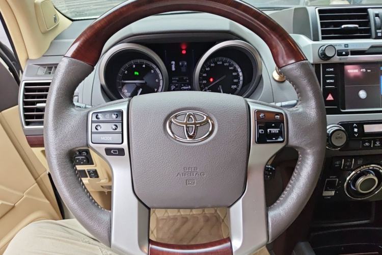 Used Toyota Prado 2016 3.5L Automatic VX NAVI Steering Wheel