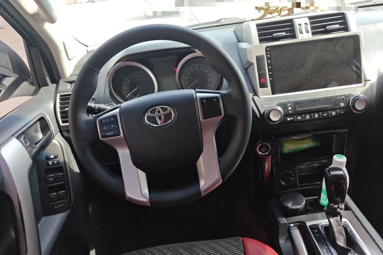 Used Toyota Prado 2016 2.7L Automatic Standard Edition Steering Wheel