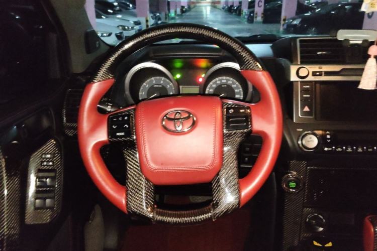 Used Toyota Prado 2016 2.7L Automatic Luxury Edition Steering Wheel