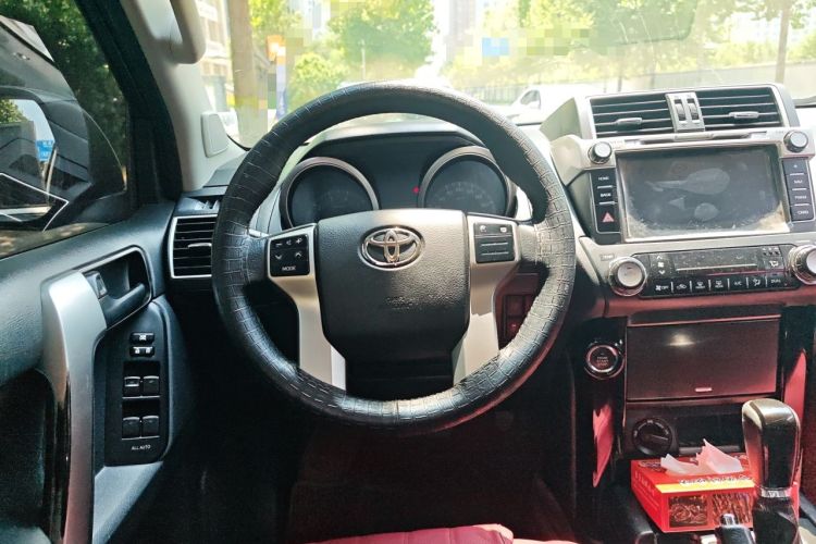 Used Toyota Prado 2016 2.7L Automatic Standard Edition Steering Wheel