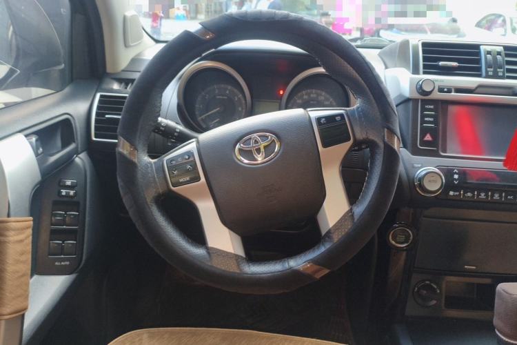 Used Toyota Prado 2016 2.7L Automatic Standard Edition Steering Wheel