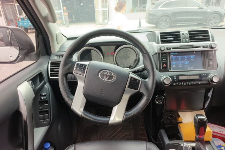 Used Toyota Prado 2016 2.7L Automatic Standard Edition Steering Wheel