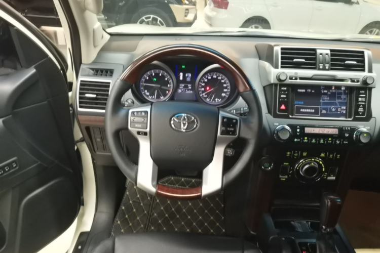 Used Toyota Prado 2016 3.5L Automatic VX NAVI Steering Wheel
