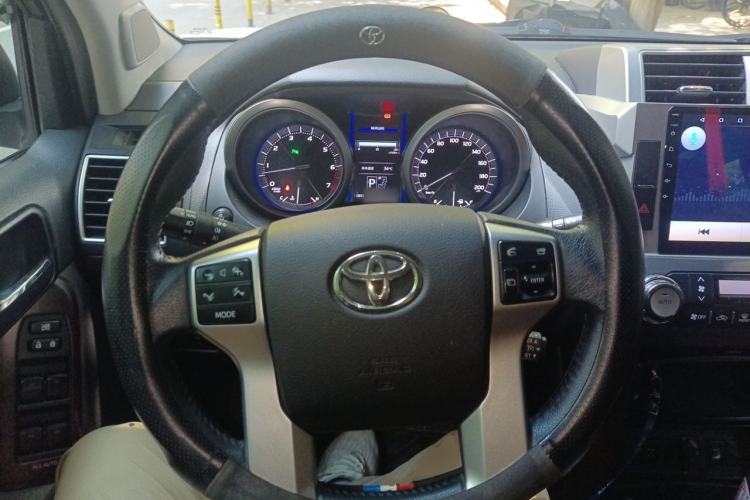 Used Toyota Prado 2016 3.5L Automatic TX-L Steering Wheel