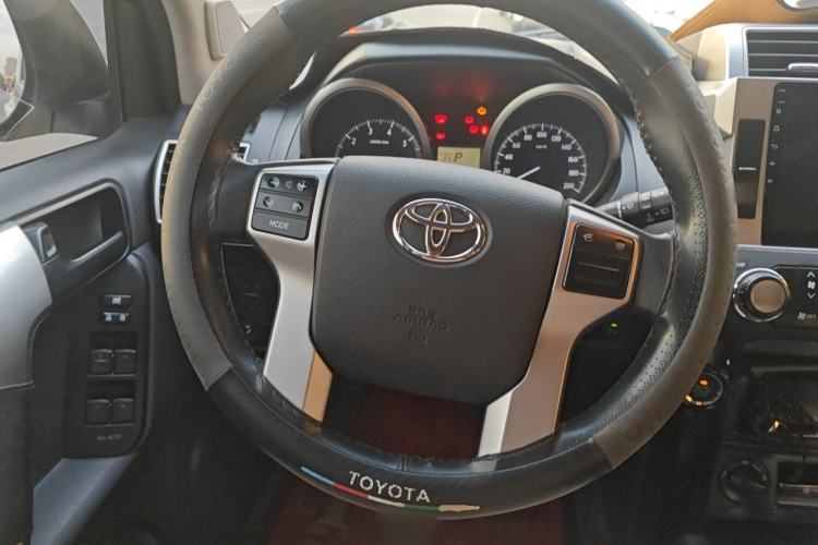 Used Toyota Prado 2016 2.7L Automatic Standard Edition Steering Wheel