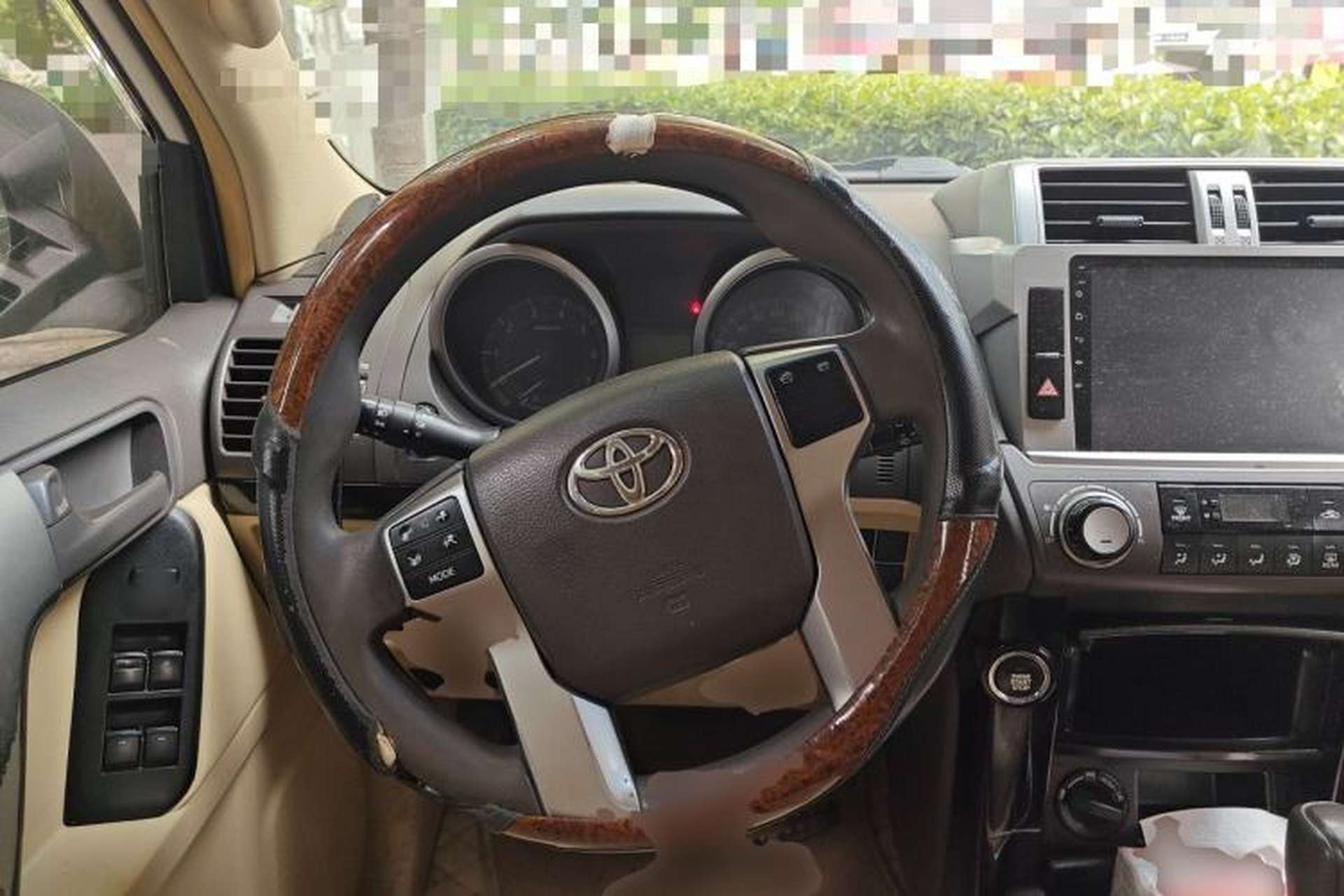 Used Toyota Prado 2016 2700 TX 7-Seater Middle East Version Steering Wheel