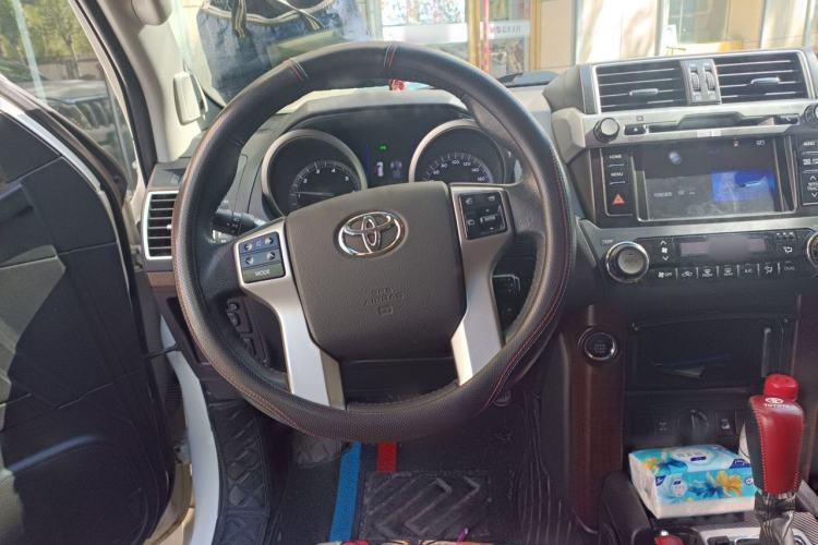 Used Toyota Prado 2016 3.5L Automatic TX-L NAVI Steering Wheel
