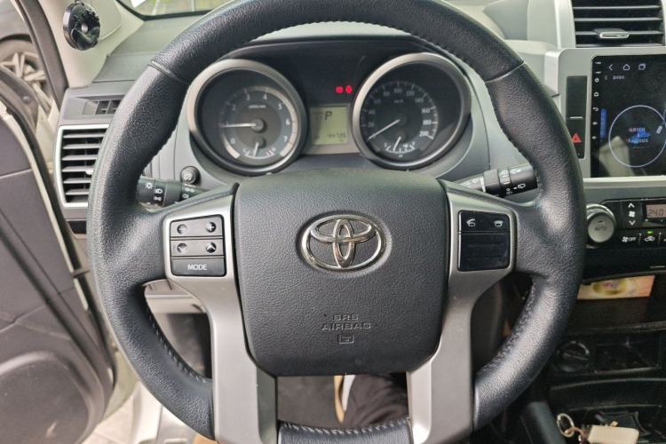 Used Toyota Prado 2016 2.7L Automatic Standard Edition Steering Wheel