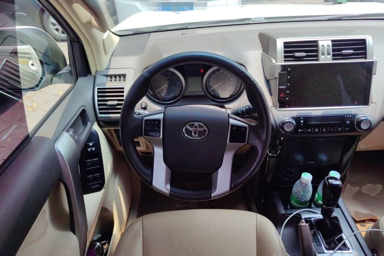 Used Toyota Prado 2016 2.7L Automatic Standard Edition Steering Wheel