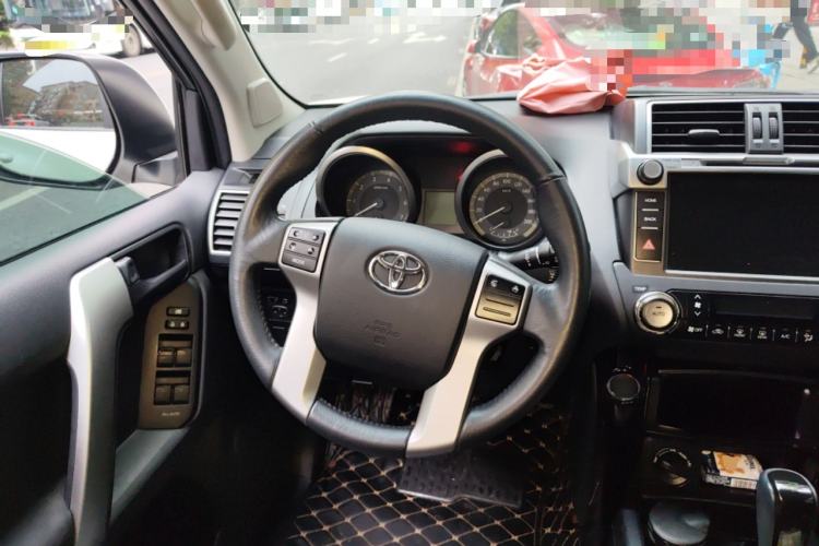 Used Toyota Prado 2016 2.7L Automatic Standard Edition Steering Wheel