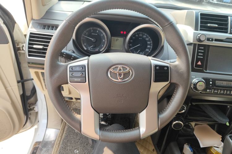 Used Toyota Prado 2016 2.7L Automatic Standard Edition Steering Wheel