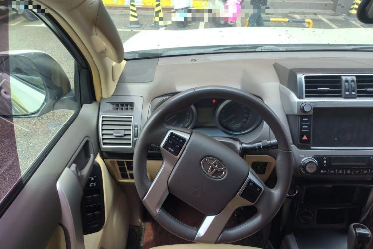 Used Toyota Prado 2016 2.7L Automatic Standard Edition Steering Wheel