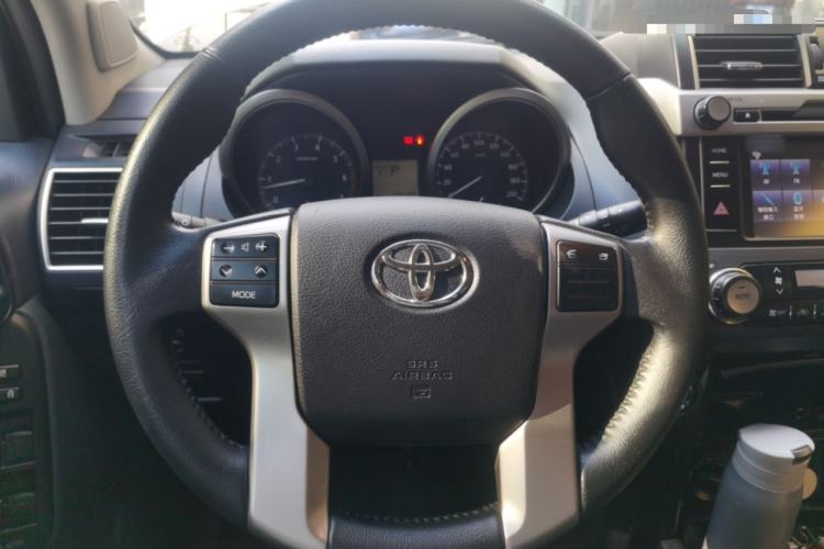 Used Toyota Prado 2016 2.7L Automatic Standard Edition Steering Wheel