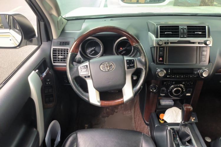 Used Toyota Prado 2016 3.5L Automatic VX NAVI Steering Wheel