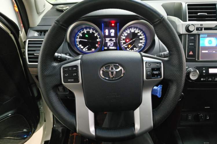 Used Toyota Prado 2016 3.5L Automatic TX-L NAVI Steering Wheel