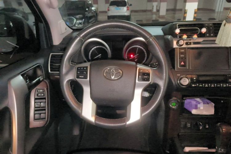 Used Toyota Prado 2016 3.5L Automatic TX-L NAVI Steering Wheel