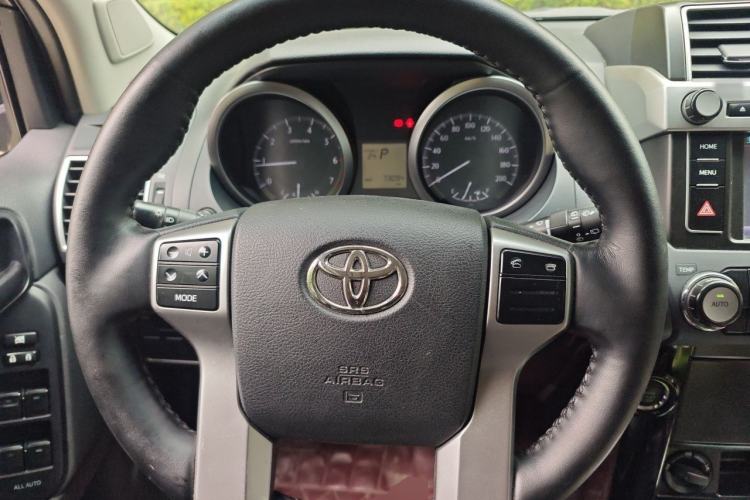 Used Toyota Prado 2016 2.7L Automatic Standard Edition Steering Wheel