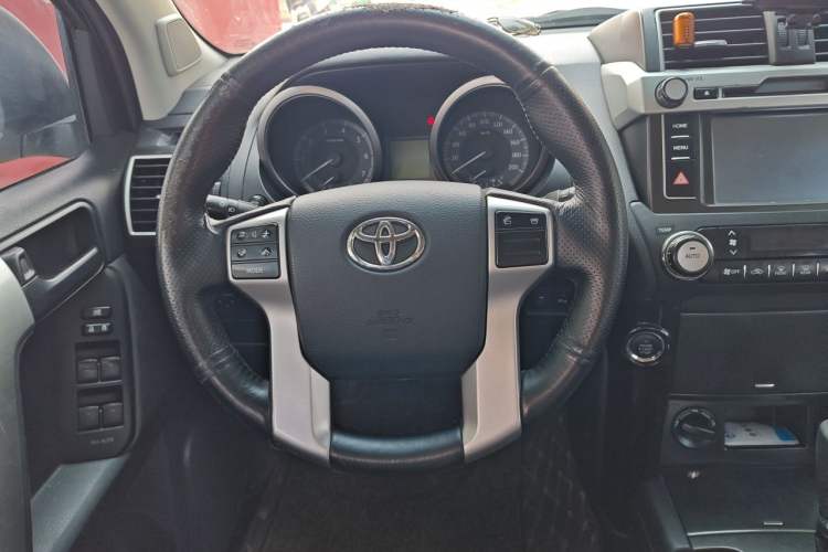 Used Toyota Prado 2016 2.7L Automatic Standard Edition Steering Wheel