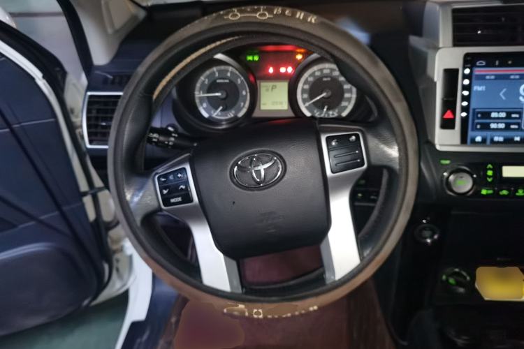 Used Toyota Prado 2016 2.7L Automatic Standard Edition Steering Wheel