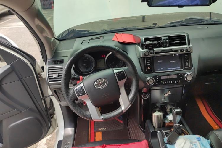 Used Toyota Prado 2016 2.7L Automatic Standard Edition Steering Wheel