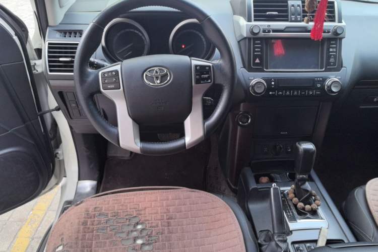 Used Toyota Prado 2016 3.5L Automatic TX-L NAVI Steering Wheel