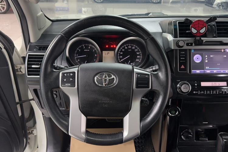 Used Toyota Prado 2016 2.7L Automatic Standard Edition Steering Wheel
