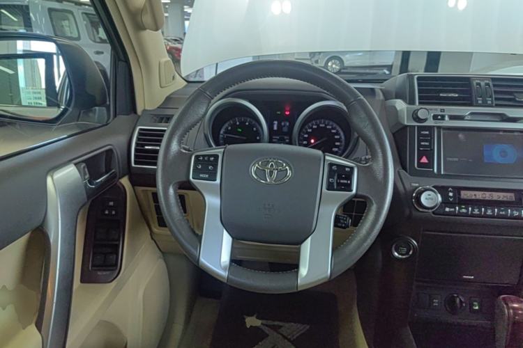 Used Toyota Prado 2016 3.5L Automatic TX-L NAVI Steering Wheel