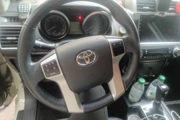 Used Toyota Prado 2016 2.7L Automatic Standard Edition Steering Wheel