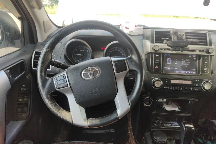 Used Toyota Prado 2016 2.7L Automatic Standard Edition Steering Wheel