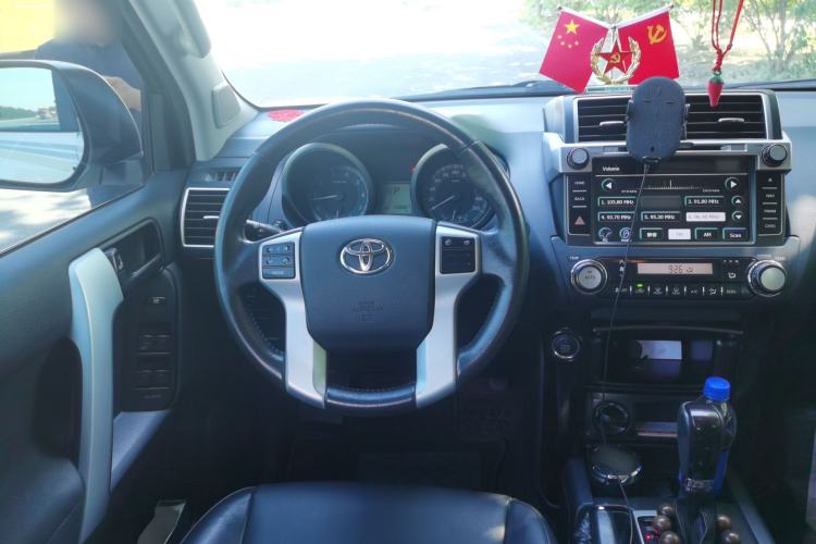 Used Toyota Prado 2016 2.7L Automatic Standard Edition Steering Wheel