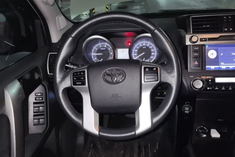 Used Toyota Prado 2016 2.7L Automatic Standard Edition Steering Wheel
