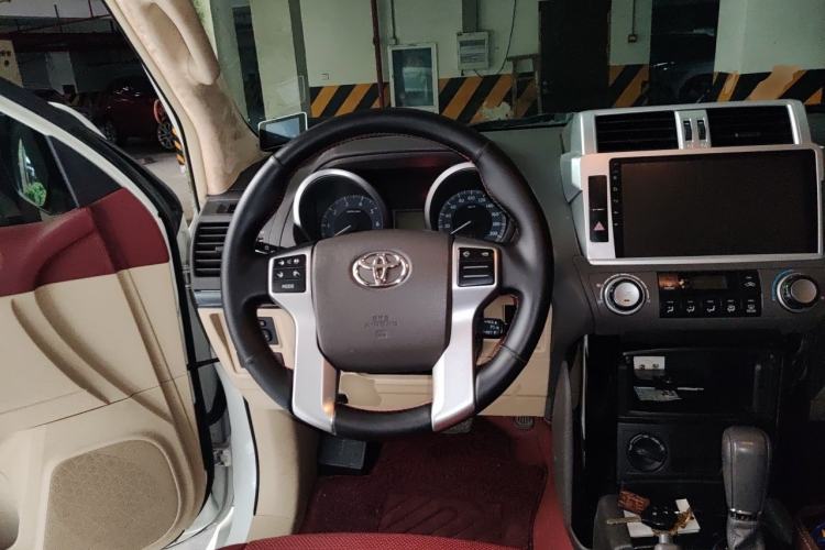 Used Toyota Prado  Steering Wheel