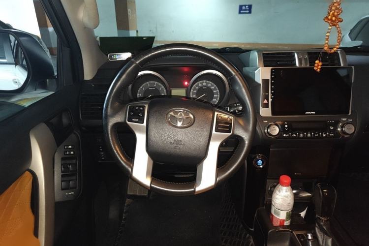 Used Toyota Prado 2016 2.7L Automatic Standard Edition Steering Wheel