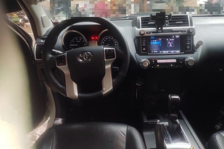 Used Toyota Prado 2016 2.7L Automatic Standard Edition Steering Wheel