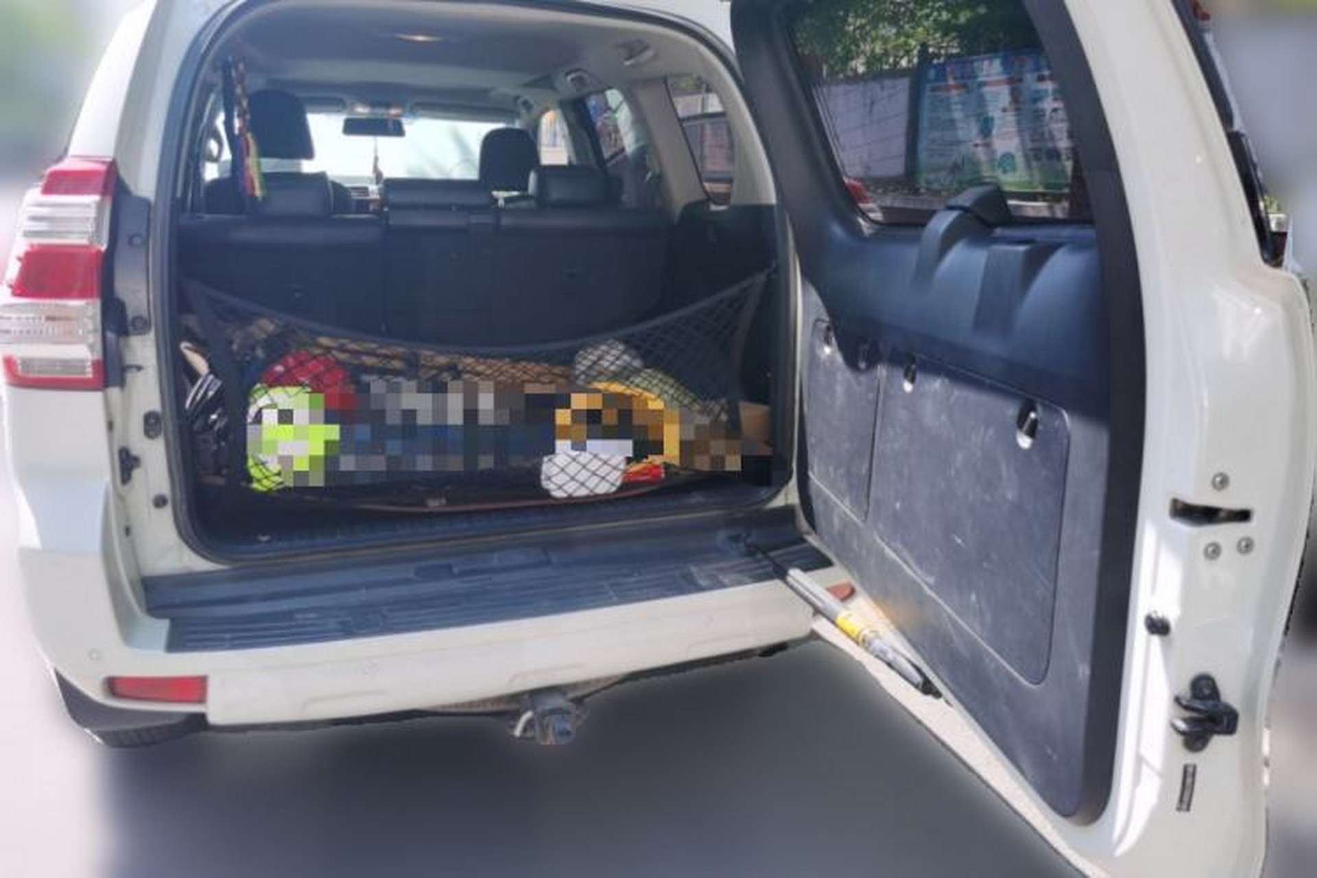 Used Toyota Prado 2016 2.7L Automatic Standard Edition Trunk