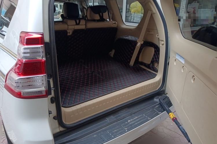 Used Toyota Prado 2016 2700 TX 7-Seater Middle East Version Trunk