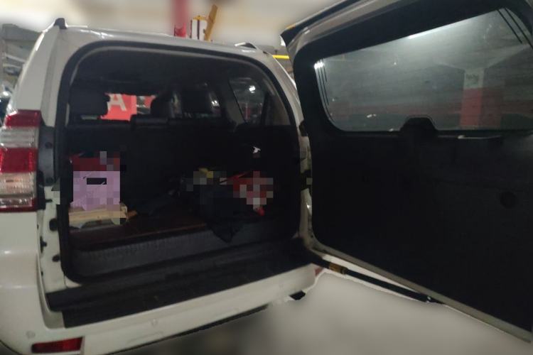 Used Toyota Prado 2016 3.5L Automatic TX-L NAVI Trunk