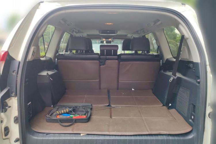 Used Toyota Prado 2016 3.5L Automatic TX-L NAVI Trunk