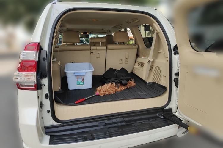 Used Toyota Prado  Trunk