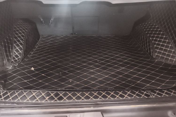 Used Toyota Prado 2016 2.7L Automatic Standard Edition Trunk